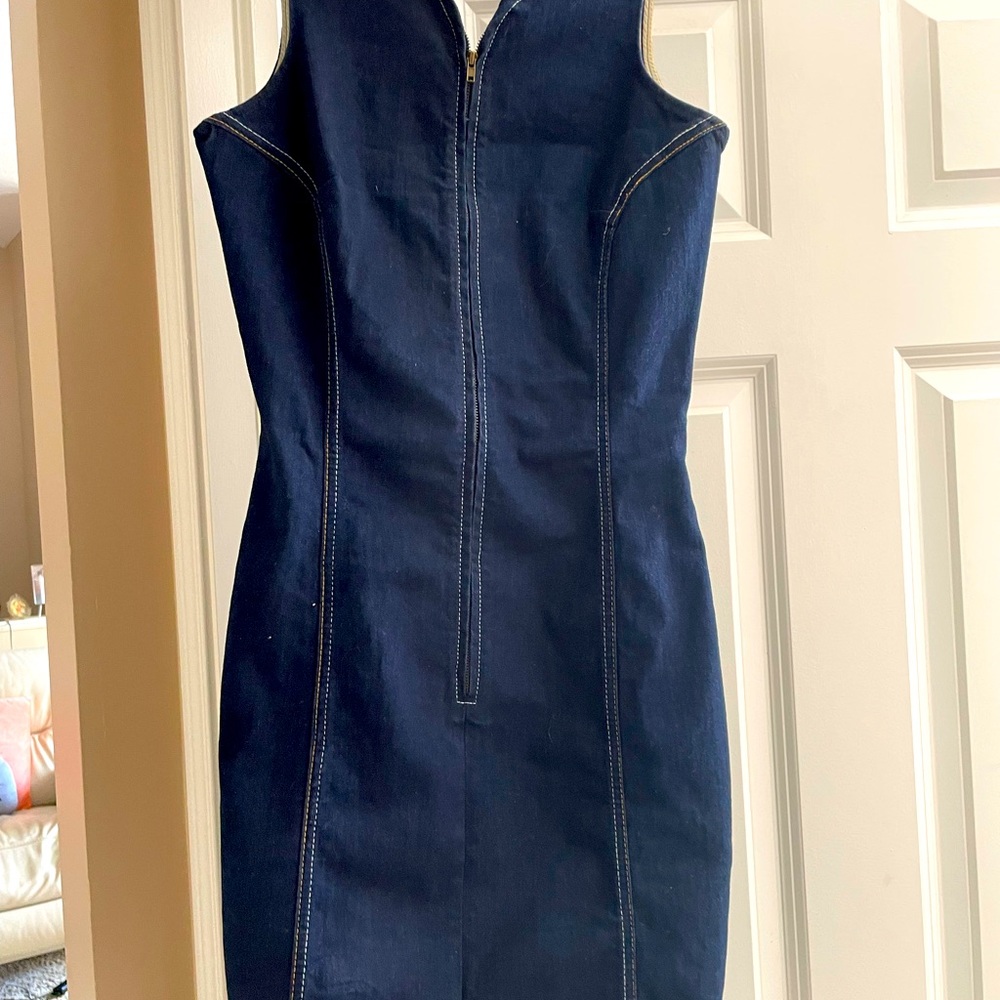 Denim V-neck sleeveless dress from Venus.
